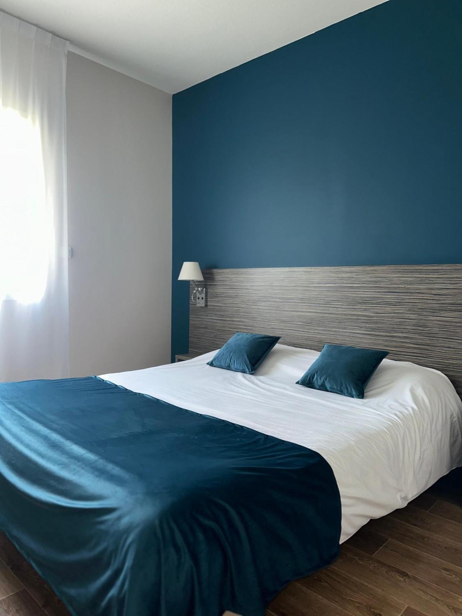Hotel Caiman Pierrelatte Ngoại thất bức ảnh